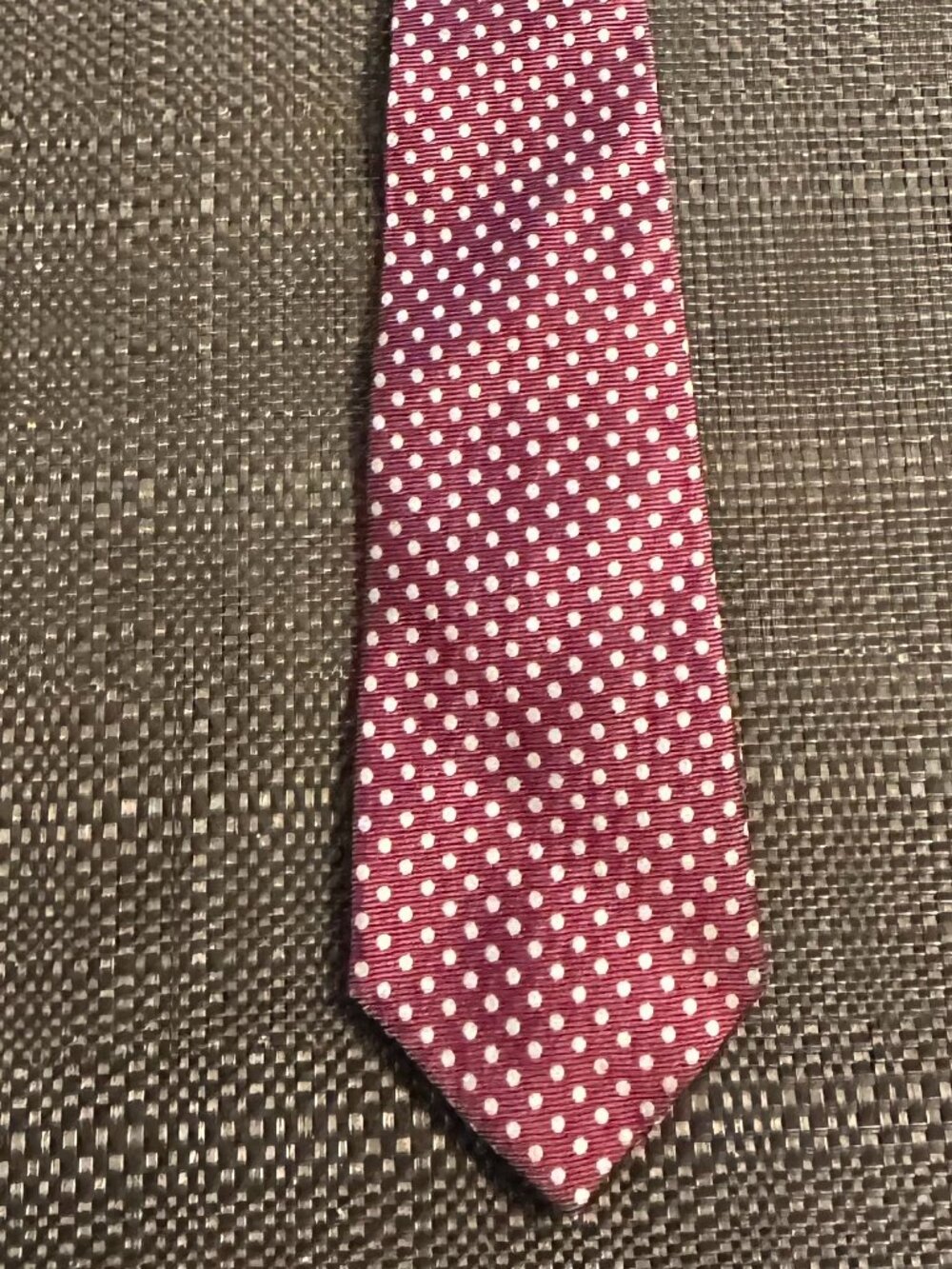 Hickey Freeman polka dot tie